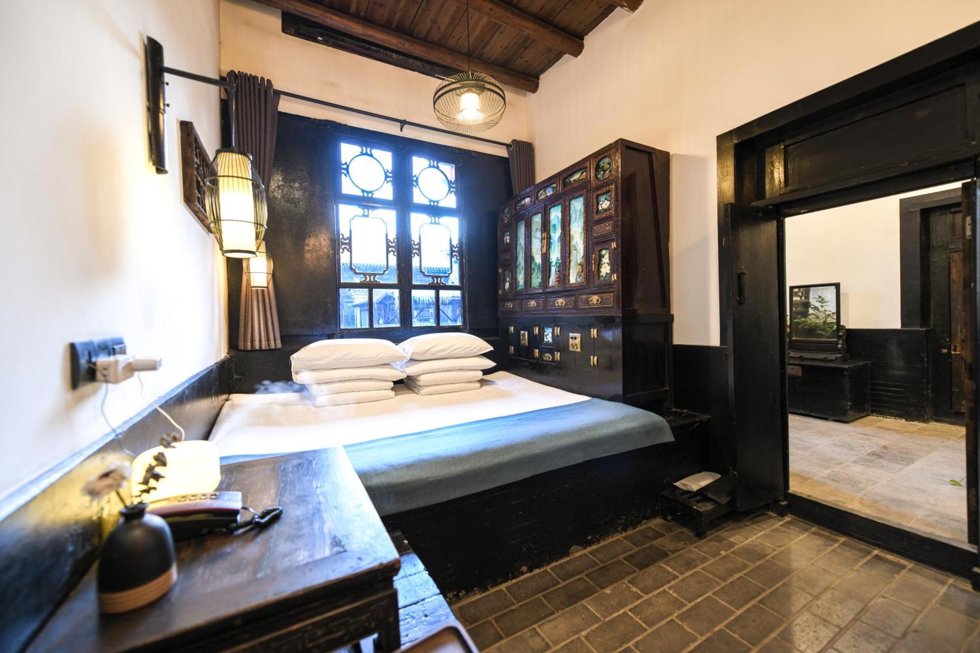 Elsewhere The Former Of The Draft Bank Hotel 5*